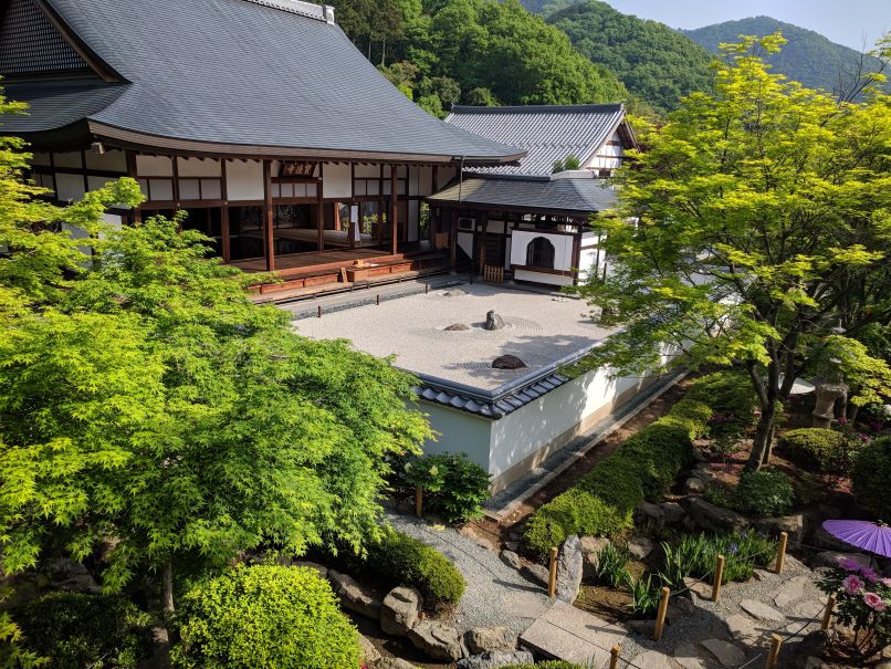 宝徳寺「新緑の床もみじ」とわたらせ渓谷鐡道の旅